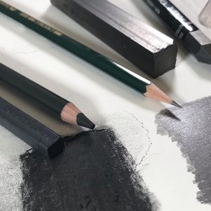 Ironlak - Six Sketching Pencils
